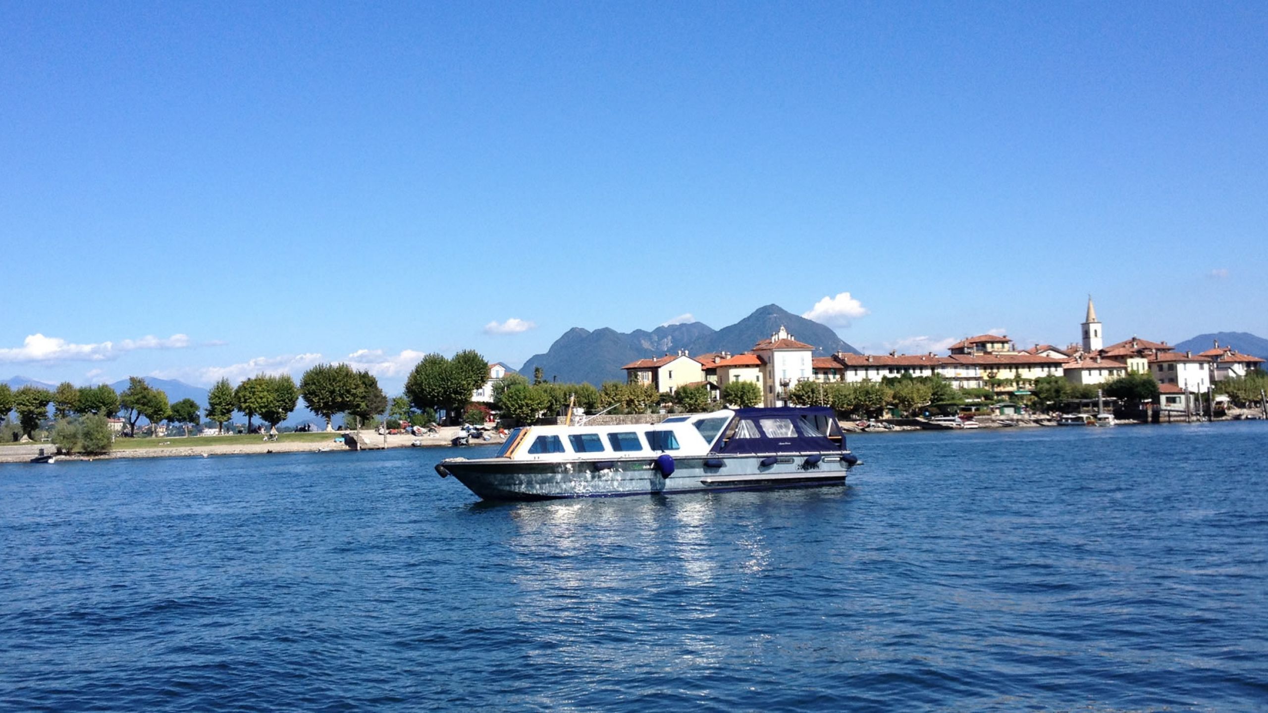 Motoscafi per gruppi sul Lago Maggiore