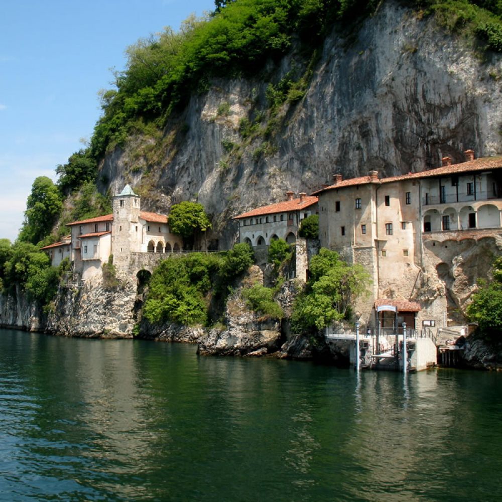 Panoramica sull’Eremo di Santa Caterina del Sasso
